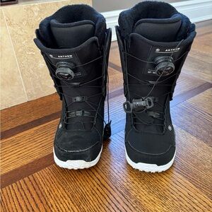 Black Snow Boots for Men